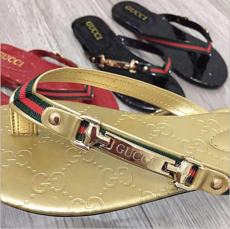 

GGLVLouisVittonYSLVUTTON Slippers Designer flip flops women Shoes Fashion Genuine Leather sandal slides Metal Chain Ladies Casual, A+