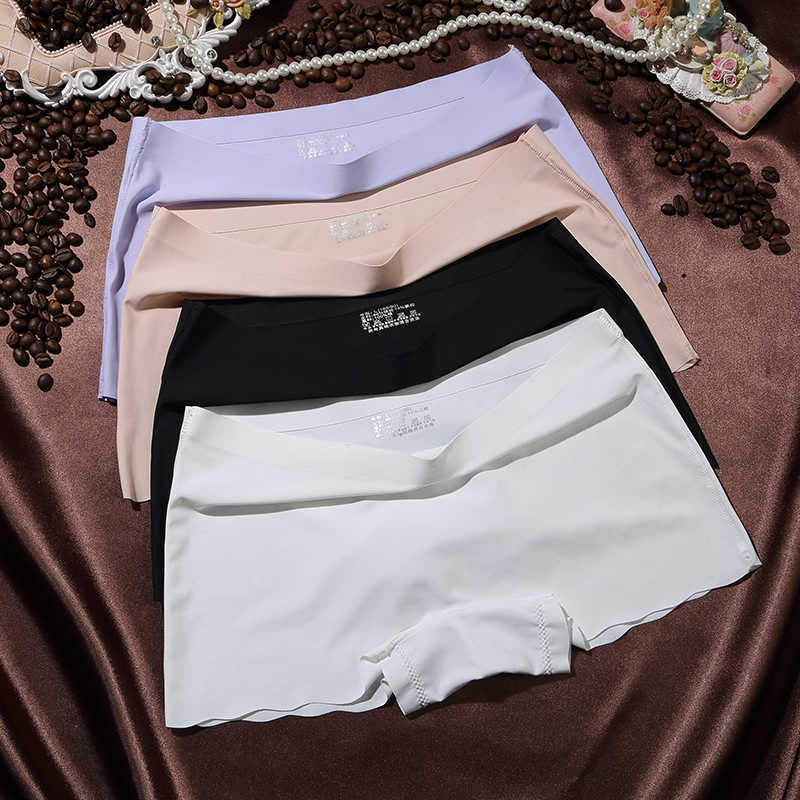 

2 Pieces Boyshorts Seamless Ice Silk Underwear For Women Female Panties With 100% Cotton Crotch Simple Panties BANNIROU 210720, Purple-white-