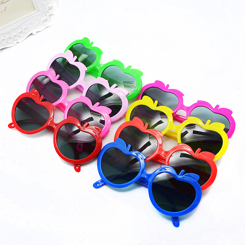 

Wholesale classic plastic sunglasses retro vintage square sun glasses for adults kids children Fashion kids sunglasses multi colors