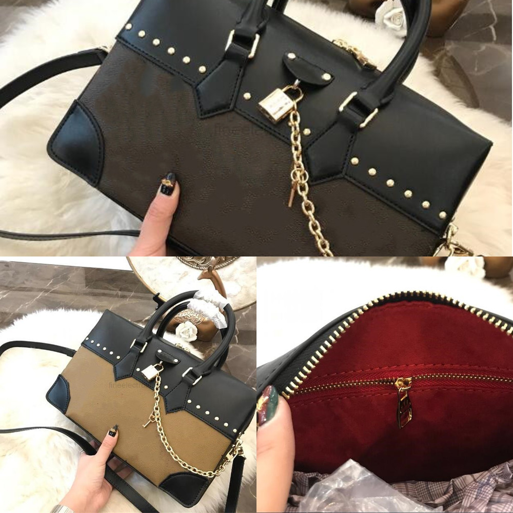 

Quality Shoulder Luxurys Designers Women Handbags Bags High Fashion Messenger Bag Lady Boston Bags Purse With Folding Box