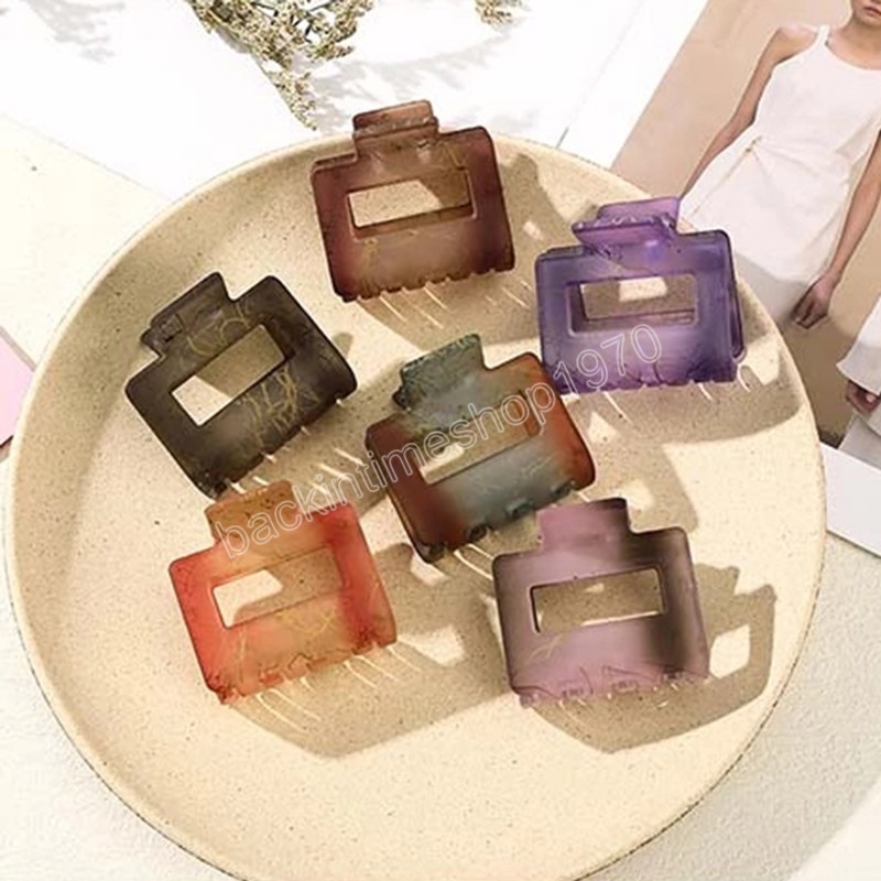 

Geometric Barrettes Printing Hair Claw Clip Fashion Women Makeup Headwear Hair Accessories, Mixed color