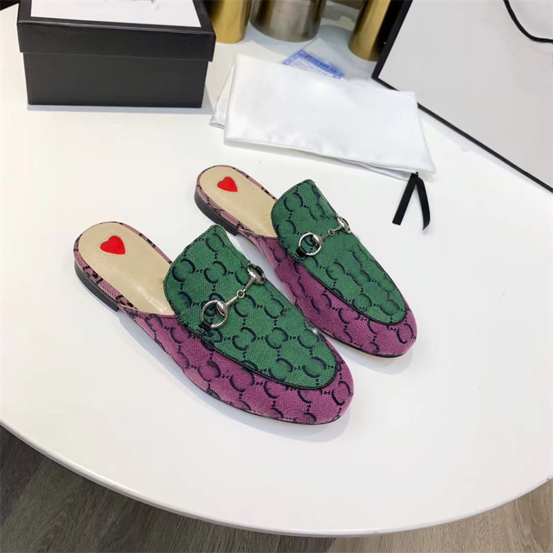 

Designer Top Quality sandals Men Women Wild Comfortable Princetown Lace Velvet Loafers Ladies Casual Mules Metal Buckle Bees Snake Pattern With Box