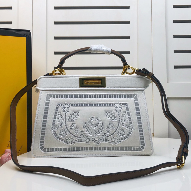 

High Quality Canvas Shoulder Bag Cross Body Bags Women Handbag Purse Embroidery Ajustable Strap Fashion Golden Hardware Handbags Tote Multi-pocket, 1#