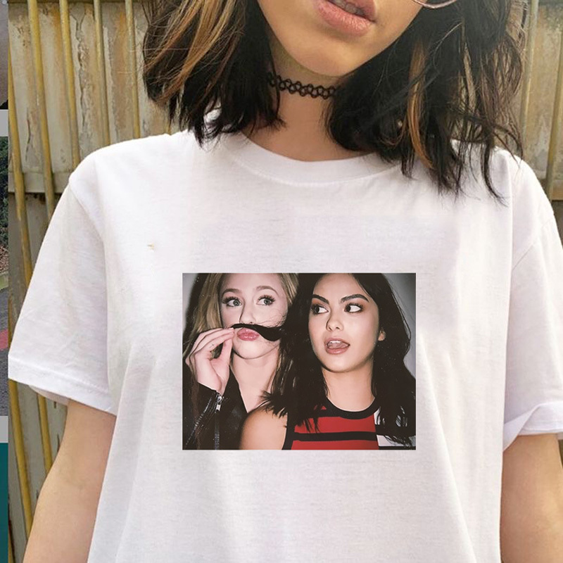 

Riverdale TV Show Betty Veronica Graphic Tee Harajuku Hipster Cotton Casual Funny Girl Tops Tumblr Ulzzang Oversize Street T Shi 210518, White