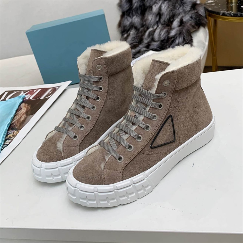 

Luxury Designer Women Causal Shoes With Fur Winter Fashion High Low Cut Sneakers Thick Soled Warm Fuzzy Shoe Lace Up Top Quality, Color10