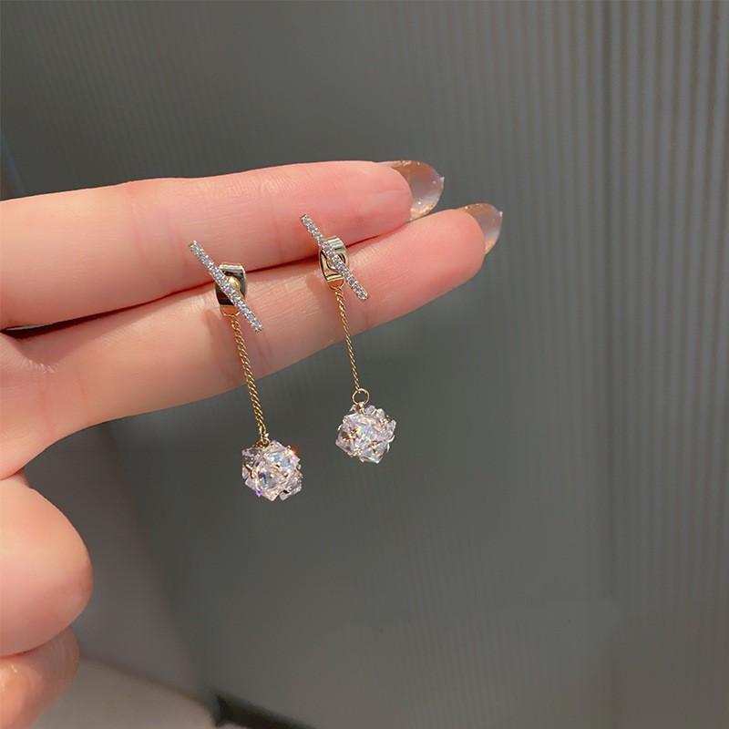

Dangle & Chandelier 2021 Korean Crystal Temperament Fine Drop Earrings Long Metal Tassel Fashion Geometric Women Senior Jewelry, Silver