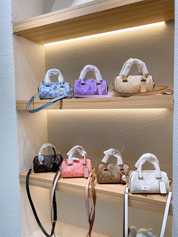 

2021 Designer Fashion women Casual Tote Bag Shoulder Bag Messenger Bag Handbag Wallet Handbags Backpack coach hk27, Black