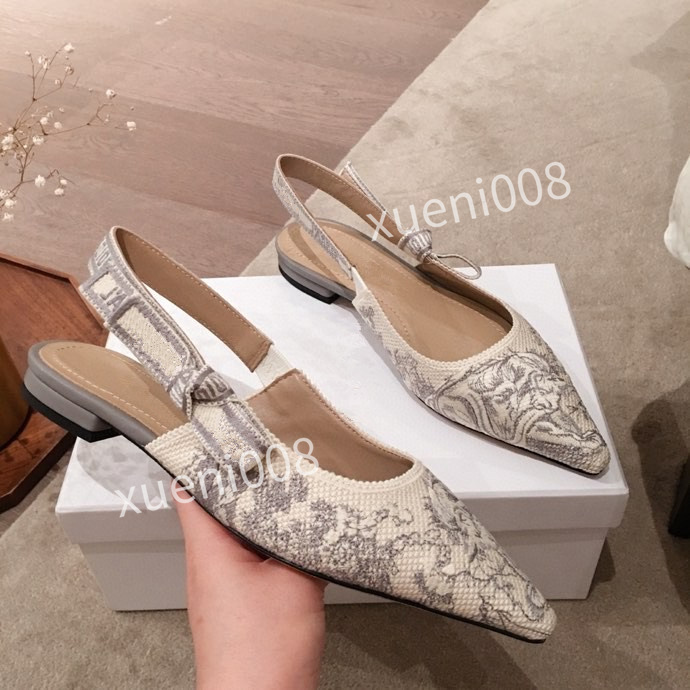 

2022 Women Designer Boots Martin Desert Boot Flamingos Love Arrow Real Leather Medal Coarse Non-Slip Winter Shoes ks200924, 07