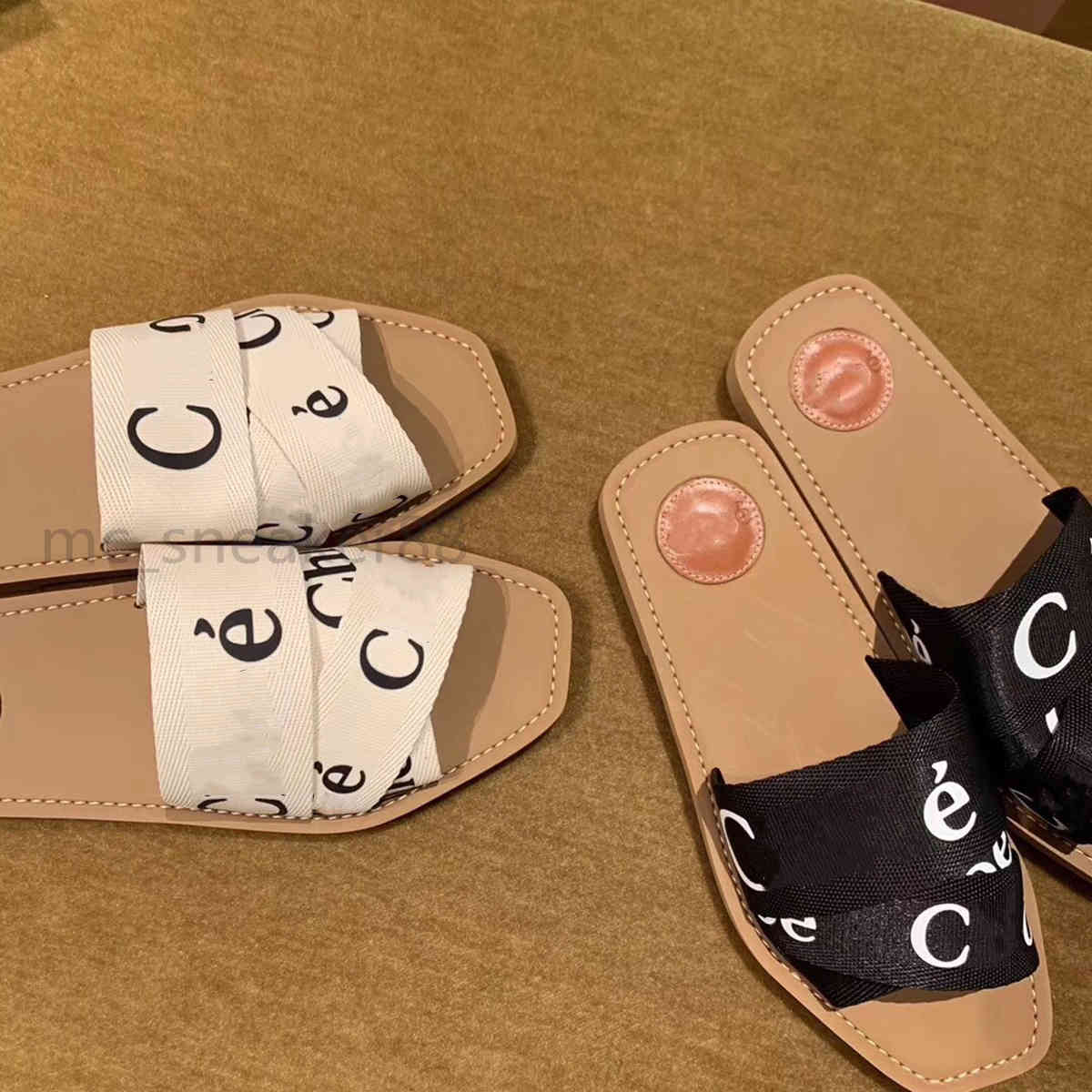 

2021 Ladies Woody Muller Shoes Flat Slippers Fashion Designer High Quality Letter Belt Flat Sandals size 35-40, Black