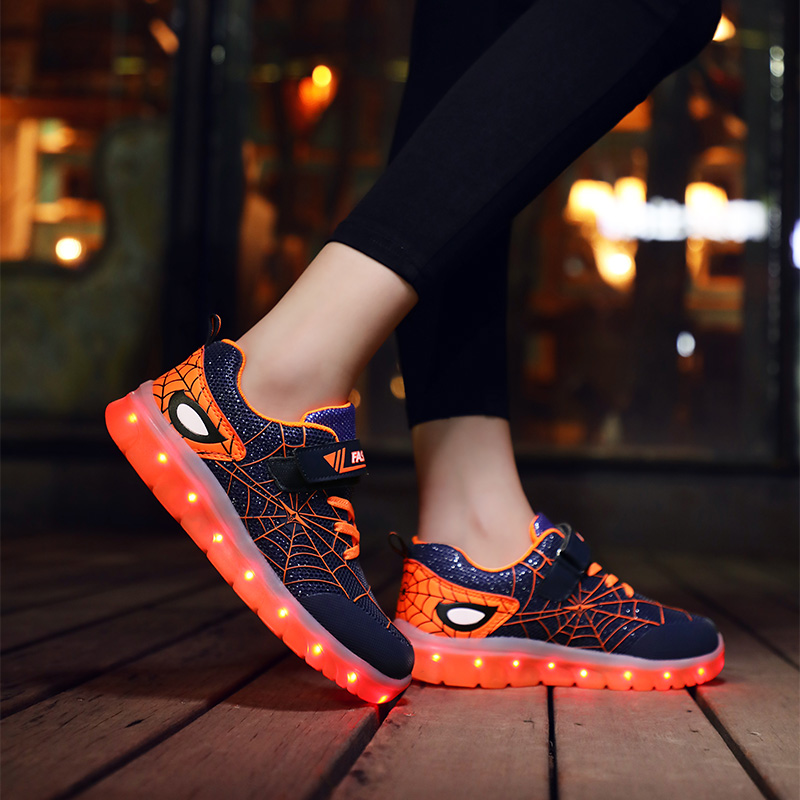 Maat 36-37 kinderen casual schoenen met lichten USB charge lichtgevende  sneakers voor kinderen jongens gloeiende LED schoenen meisjes verlichte  schoenen