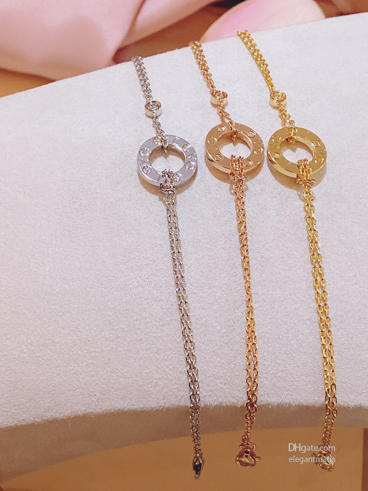 

Jewelry necklace bracelet love link chain women's ring earrings are a classic matching gift for lovers 3 colors