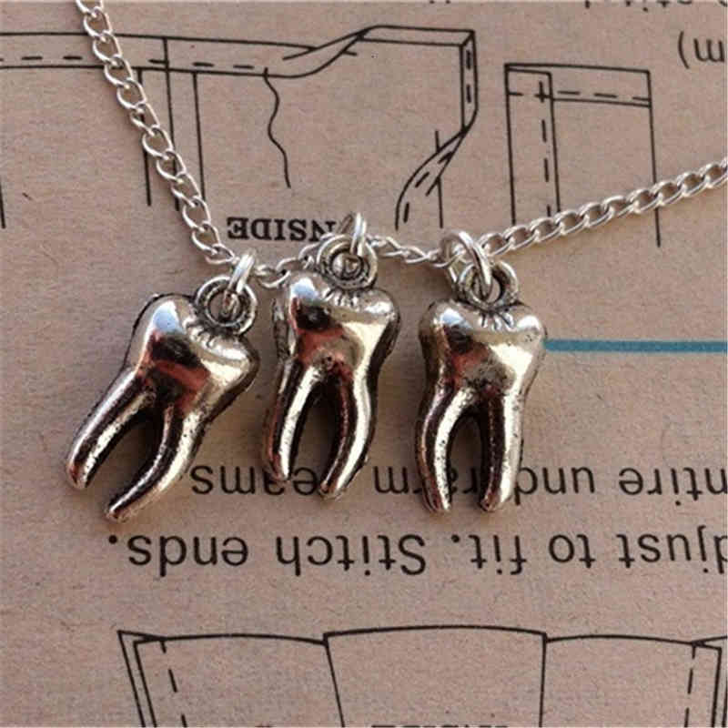 

Antique Sier Color Tooth Pendant Fairy Necklace for Girls Women, Silver