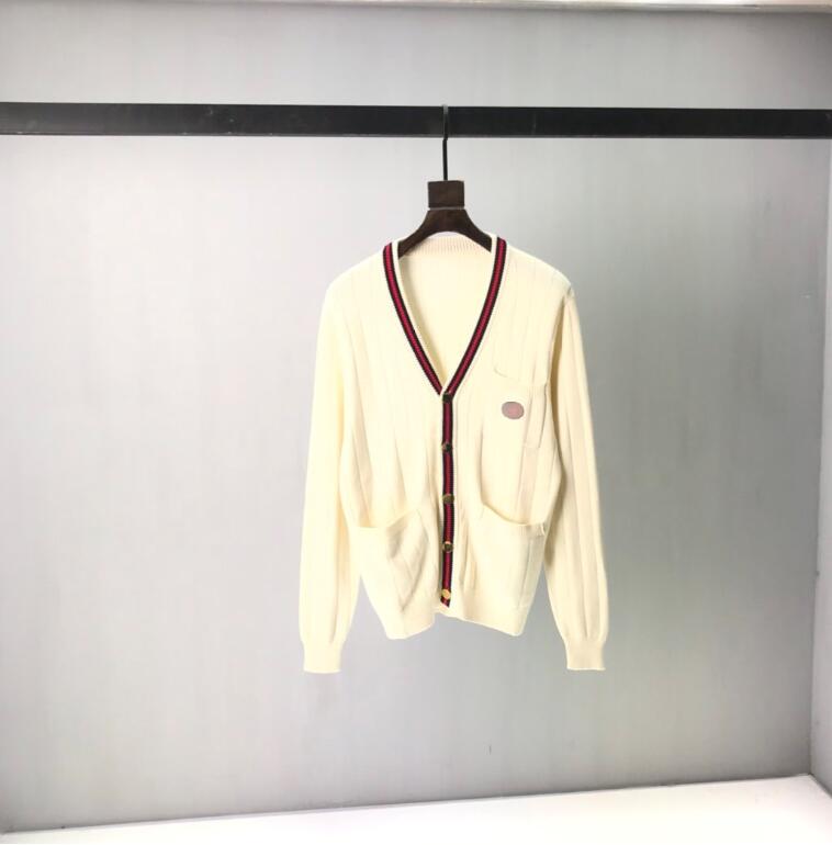 

2021 European casual fashion exquisite knitted woolen letter embroidery printed sweater men's designer highest quality stitching V-neck cardigan white sweater