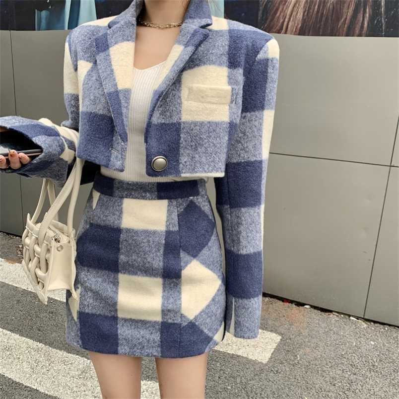 

Plaid woolen skirt suit female spring season temperament Hong Kong style retro chic two-piece skirt 211109