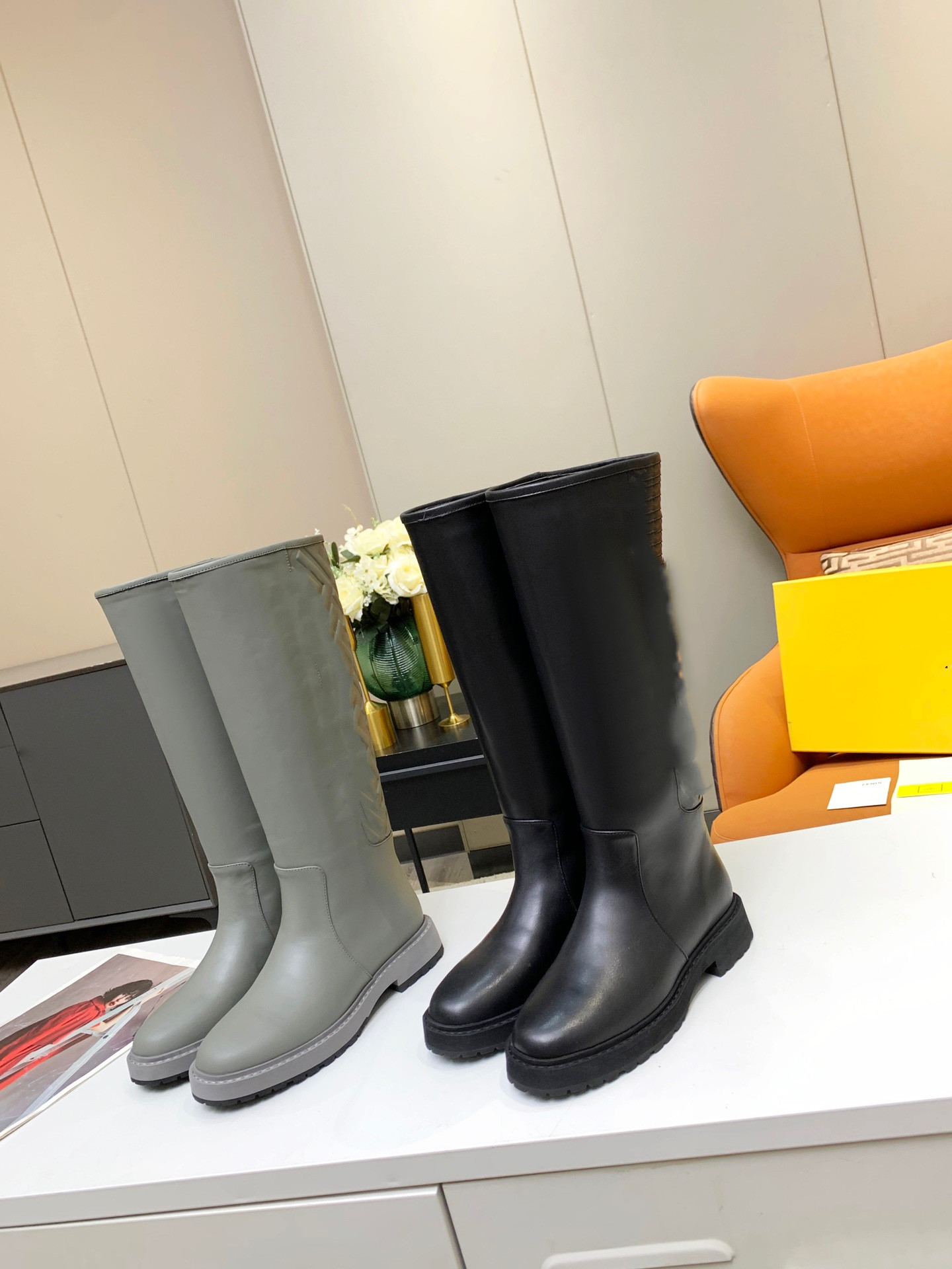 

Design low-heel women's black-soled boots winter booty luxury designer letter print shoelace box size 35-40