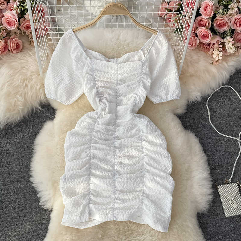 

Summer Sexy Square Collar Draped Bodycon Mini Dress Women Black/White Short Puff Sleeve High Waist Vintage Vestidos Female 2021 Y0603