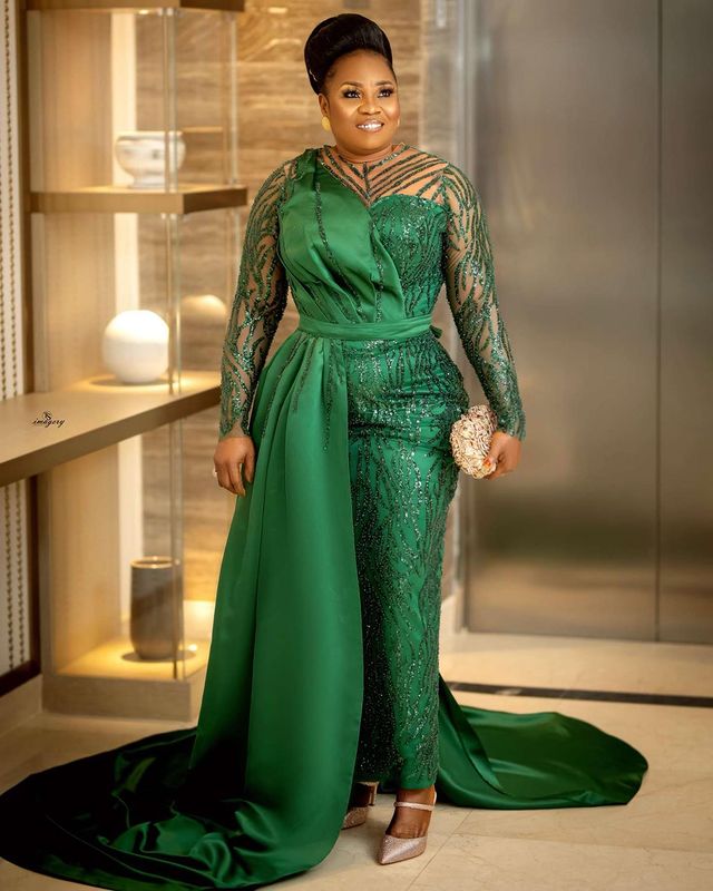 

2021 Plus Size Arabic Aso Ebi Green Lace Sexy Prom Dresses Sheer Neck Long Sleeves Sequined Evening Formal Party Second Reception Gowns Dress ZJ253, Ivory