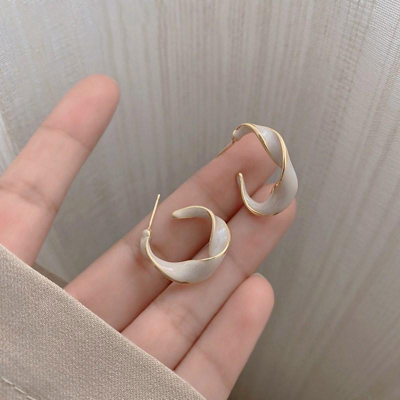 

Hoop & Huggie Punk Golden Metal White Cross Earrings For Women Girls Fashion Circle Brincos Ear Accessories Jewelry, Golden;silver