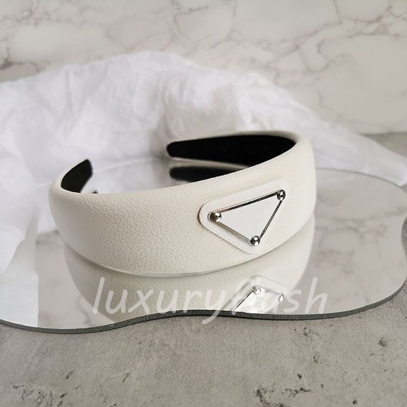 Bandeau De Mode Tendance Triangle Bandeau De Haute Qualité En Peau D'agneau Large Éponge Cheveux Boucles Designers Accessoires Dames Luxurys Band