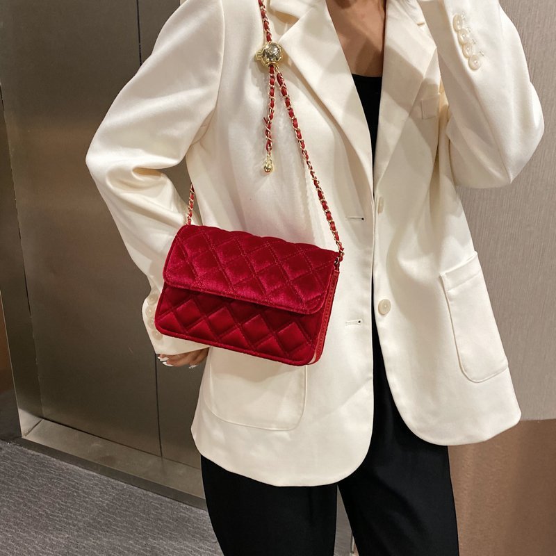 

Luxury Handbags Velvet Women's Packs 2021 Chain Rhombic Bags Single Shoulder Bag Small Fragrance Fashion Handbag Trend Messenger Pack, Burgundy
