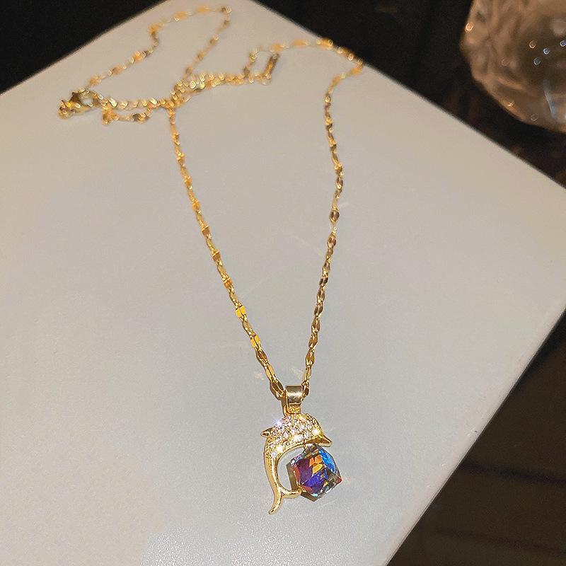 

Pendant Necklaces Colorful Magic Crystal Dolphin Women Elegant Romantic Female Valentine's Day Anniversary Gift Jewelry