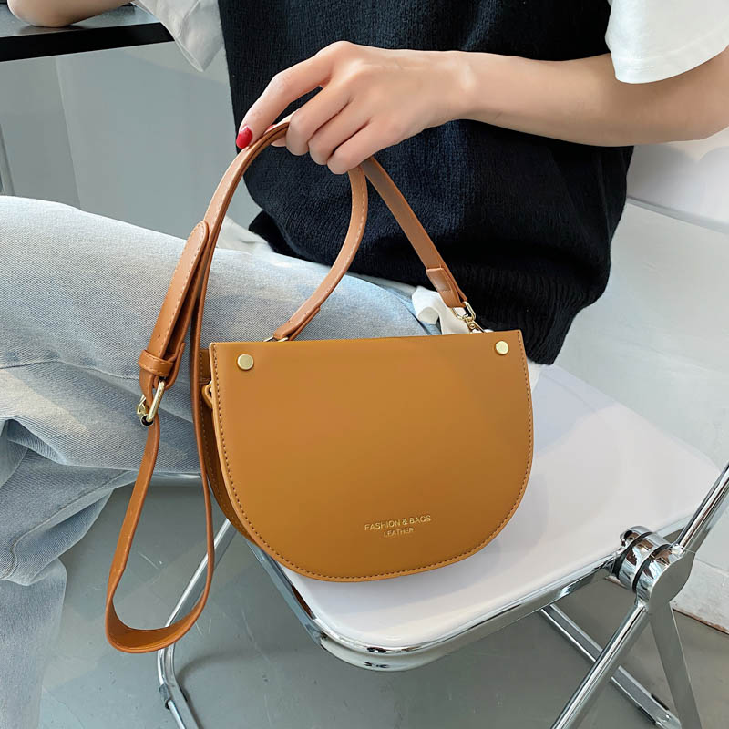 

Women Crossbody Bag Fashion Panelled Leather Shoulder Bag Purses and Handbags Small Sac Cute, Brown