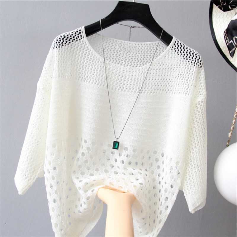 

Hollow Out Summer Women Sweaters Bat Sleeve Loose Pullover Women Tops Thin Knitting Female t shirt Large Size 210604, Black