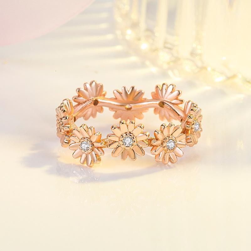 

Wedding Rings Trendy Female Crystal Flower Ring Charm Rose Gold Color For Women Luxury Bride White Zircon Engagement1