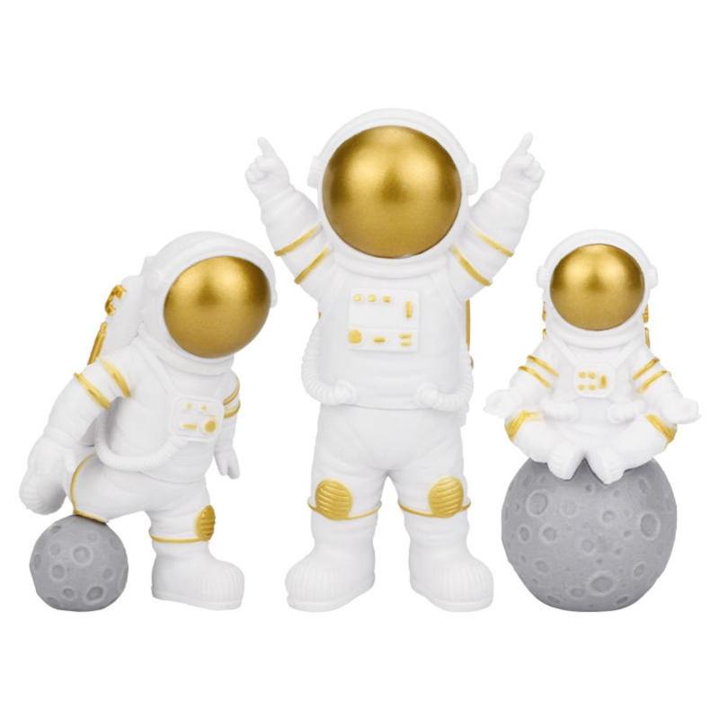 

Decorative Objects & Figurines 3pcs Figure Astronaut Action Beeldje Mini Diy Model Figures Speelgoed Home Decor Cute Set