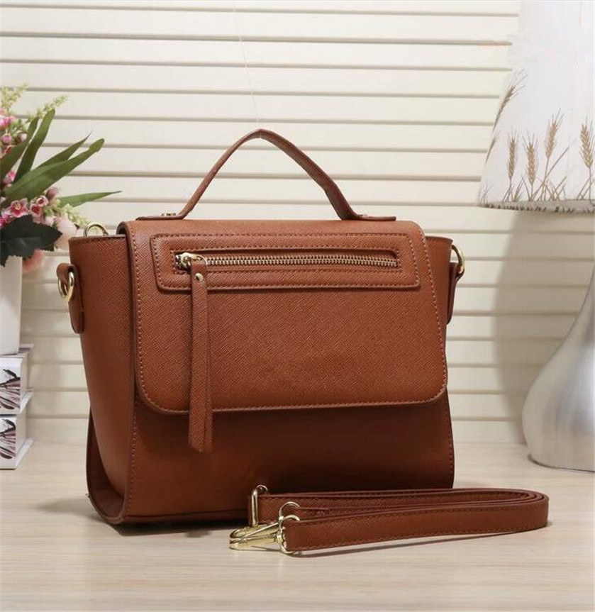 

2021 Onthego Luxurys Designers Shopping Bags crossbody canvas book tote Handbag embossed Totes High Quality women Shoulder handbags purse student 152