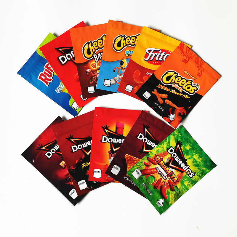 

600mg Empty Doweedos Potato chips Bags Flamin Nacho Spicy Chili Cheese Worm Cheetos Packaging bag