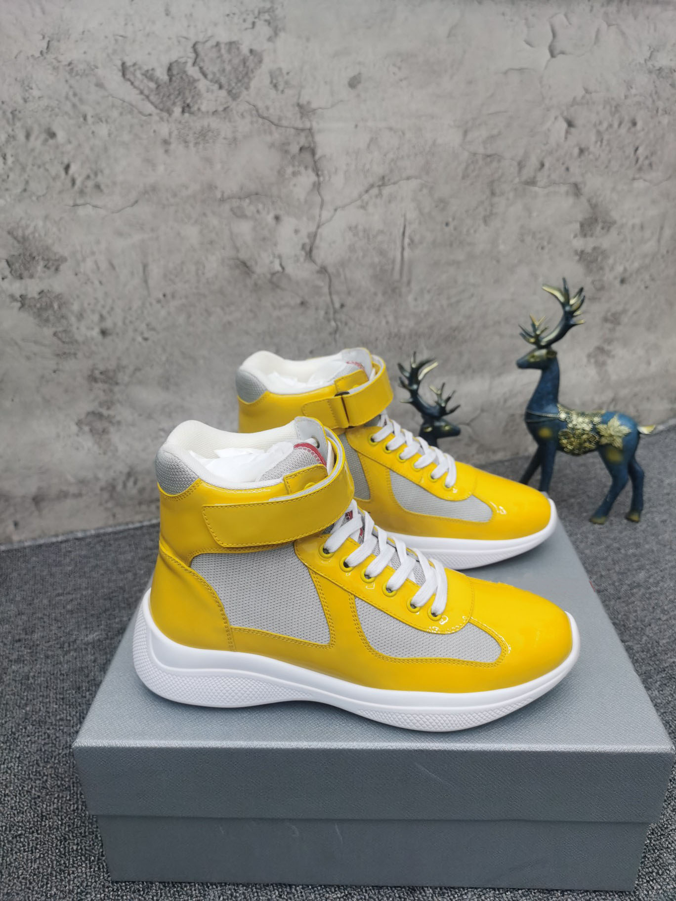 

Americas Cup Sneakers Luxury Designer Men Classics Casual Shoes Patent Leather and Nylon Upper Rubber Sole High-top Sneaker Comfortable Top Quality Size 38-45 A2, Color 3