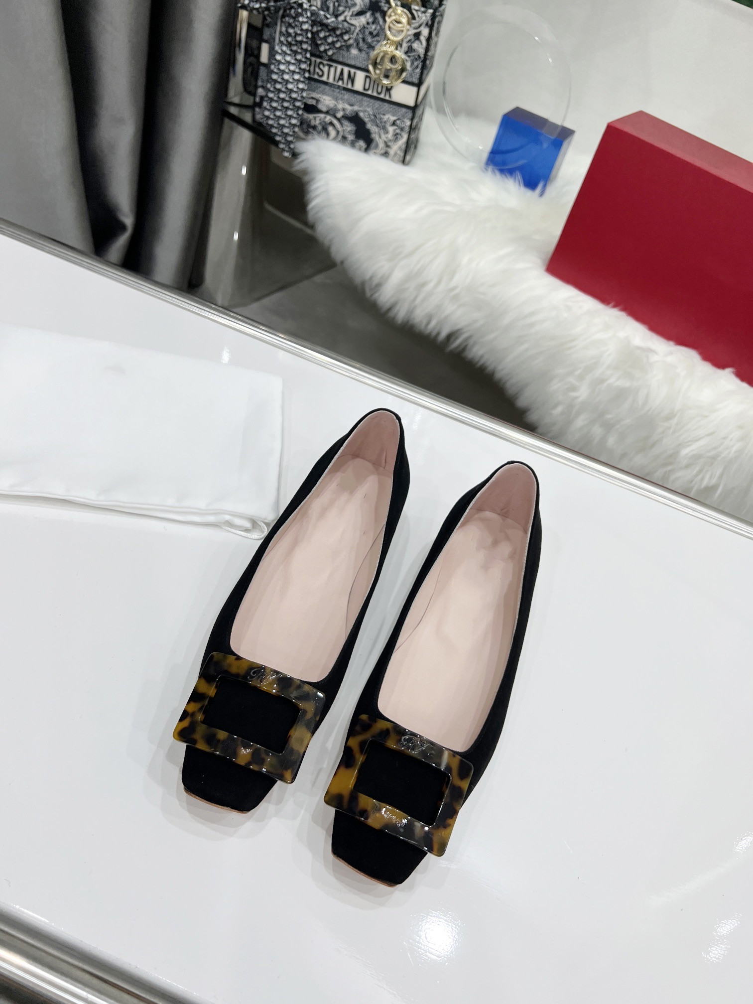 

Woman Red Bottoms High Heels Platform Peep-toes Sandals Designers Sexy Pointed Toe Reds Sole Luxurys Womens Wedding Dress Shoes Nude Black Shiny 0116, 05