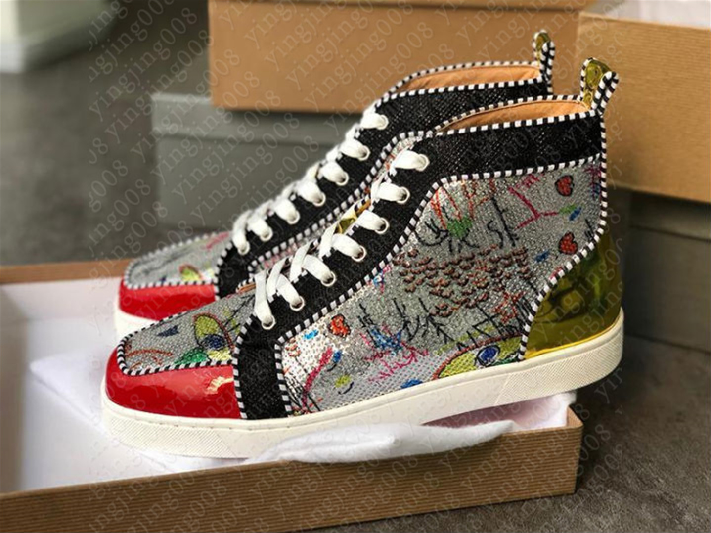 

2021 Red Bottoms Shoes Studded Spikes Flat designer Sneakers For Men Women Low Cut Suede Glitter Party Lovers Wedding Genuine Leather Rivet 05, 27