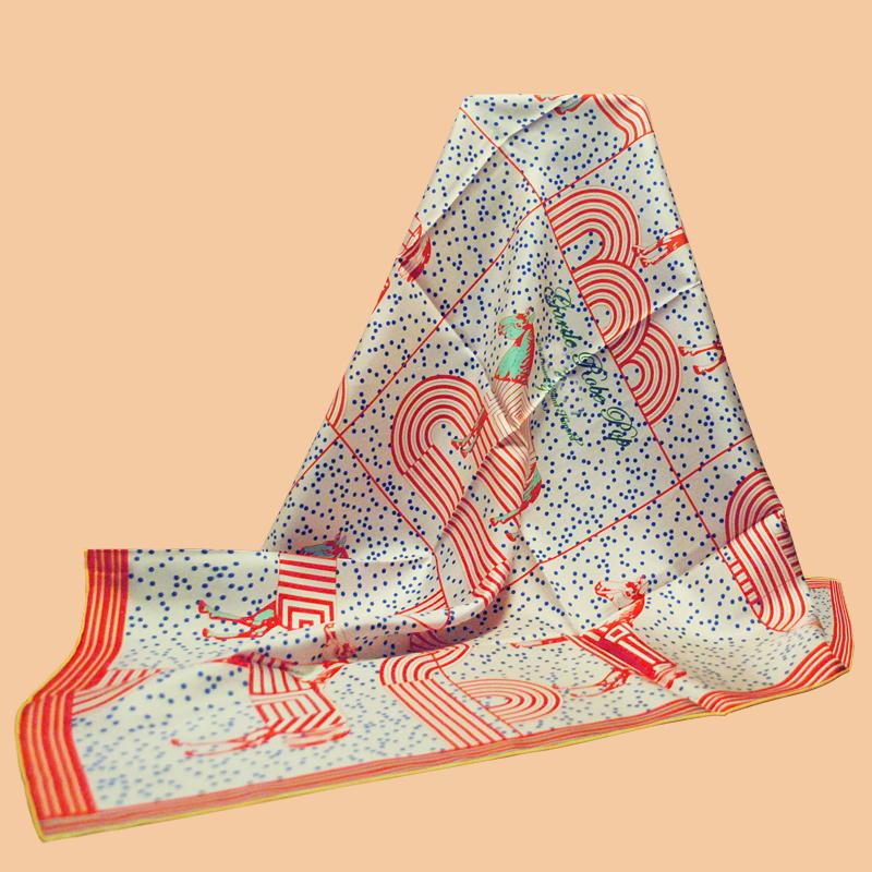 

Scarves HuaJun 2 Store|| Playful Little Woman Color Matching "Garde-Robe " 90 Silk Square Scarf Twill Inkjet Handmade Curling
