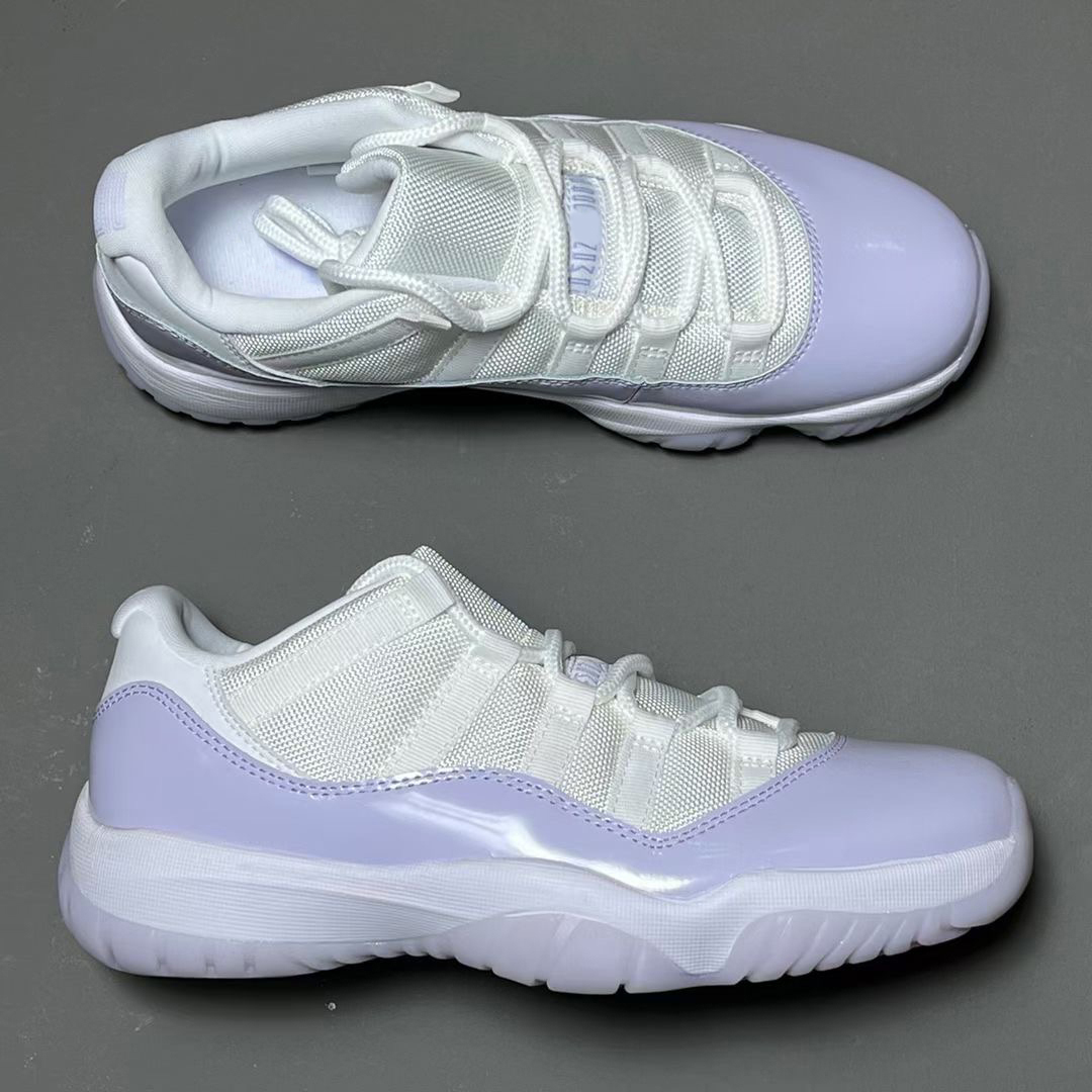

2022 Release Authentic 11 Low WMNS Pure Violet White Shoes Air Sole Men Women 23 Real Carbon Fiber Outdoor Sports Sneakers With Original box AH7860-101, Customize