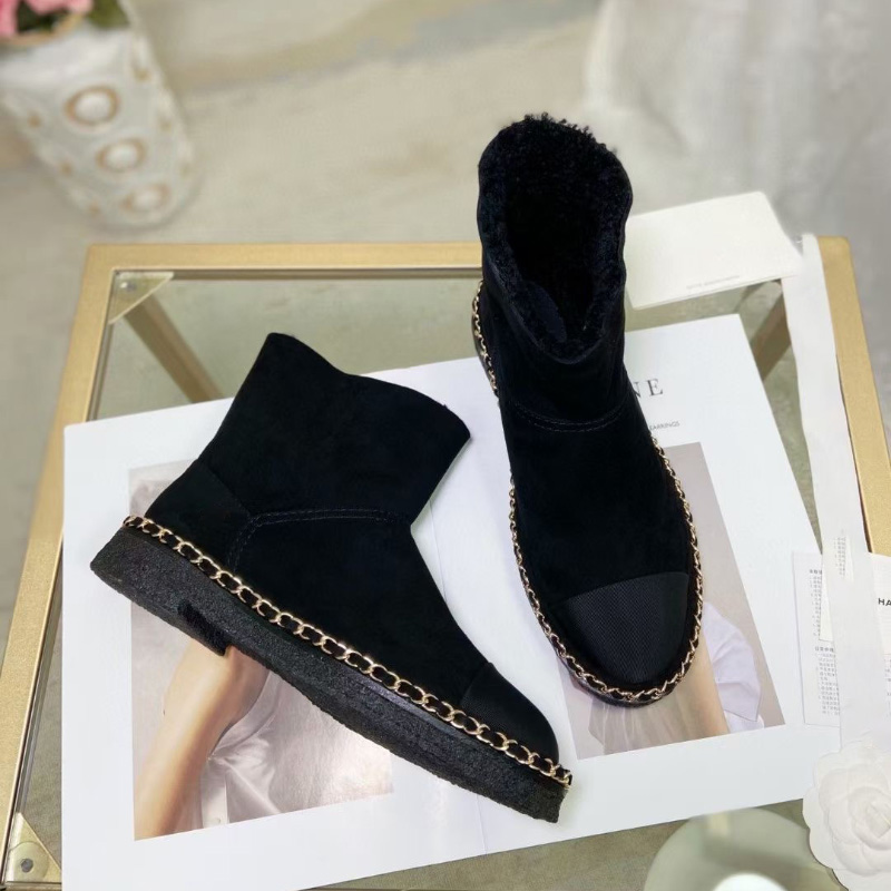 

Interlocking suede leather Motor ankle boots Chains-Link short snow boot round Toe pull-on Martin booties luxury designers brand shoes for women factory footwear, Gift(not sold separately)