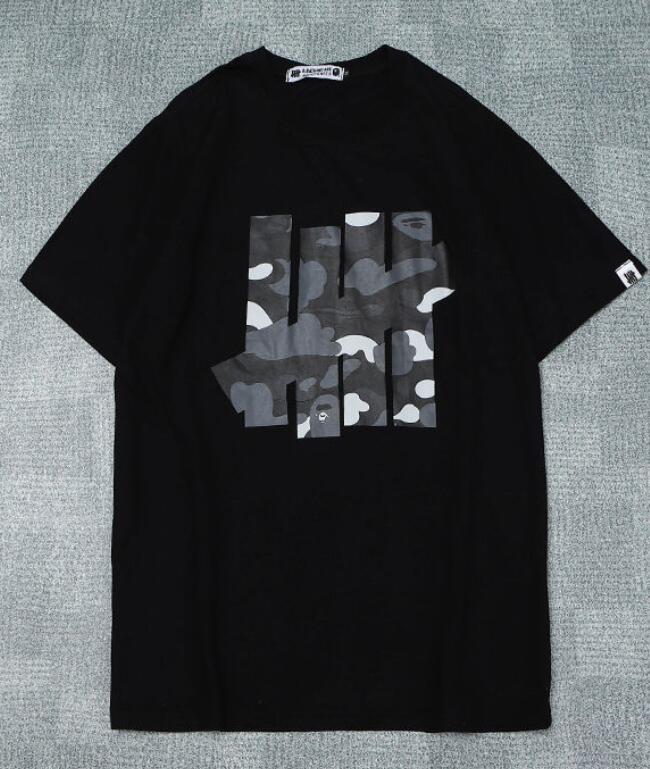 

2020 summer new men's short sleeve T-shirt Europe and the United States version handsome personality fashion brand body trend half sleeve, White;black