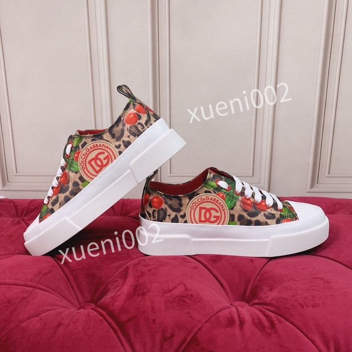 

DG Top Quality boots Men Womens Casual Shoes Bee Snake Tiger Leather Embroidery Classic Trainers Python Embroidered Lover Sneakers 35-41, 02
