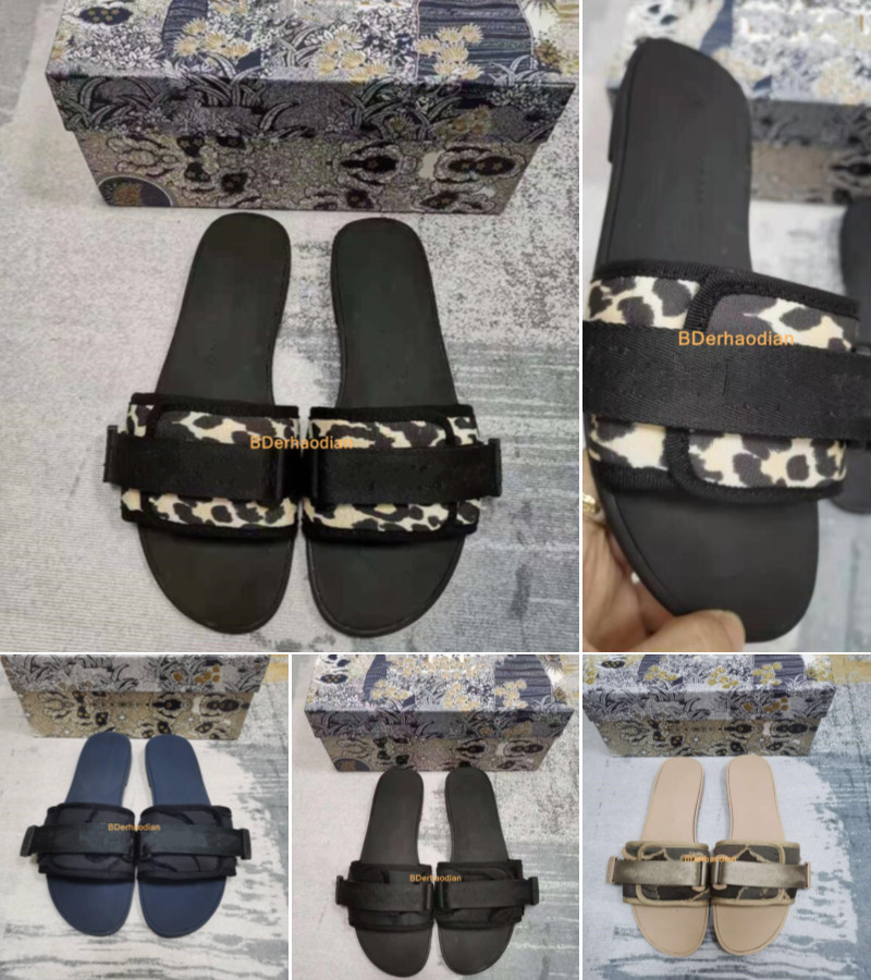 

2022 Luxurys Designers Sandals for men women Classic Floral Brocade slides flats leather rubber Platform Flip Flops Gear Bottoms Beach Shoes Loafers size 35-41