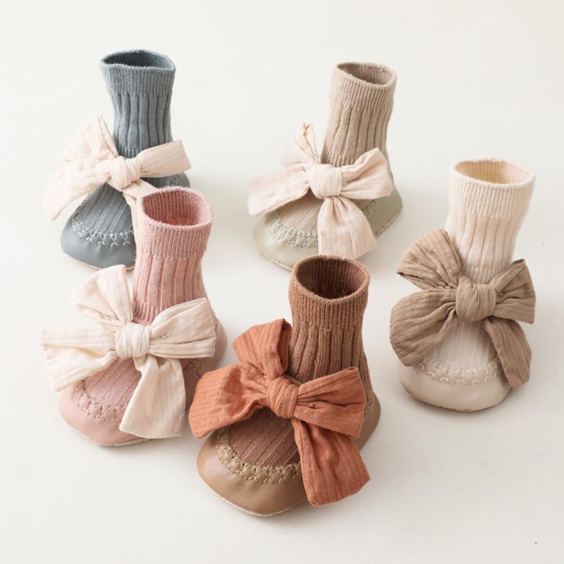 

First Walkers Baby Shoes With Soft Sole Nonslip Floor Socks Bowknot Toddler Warm Girl Boots 0 To 24 Months