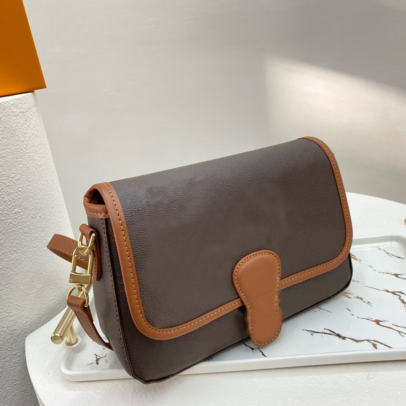Designer women shoulder bags fashion crossbody bag lady baguettes purses handbags printed letters gold sequin small flap cross body saddles high