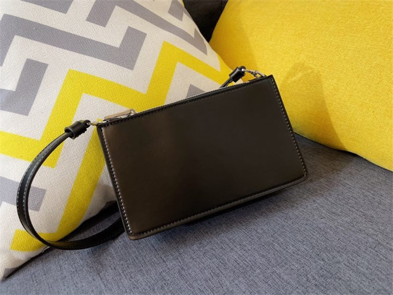 

new Women's Bags European and American fashion shell bag PU6 color gold chain / a large number of discounts 20-6-12cm, 01
