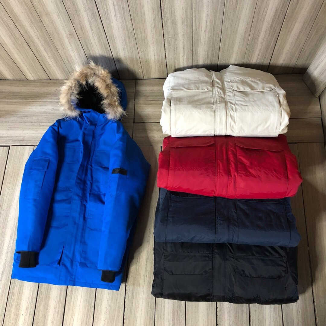

Mens down jacket Parkas winter cold Outerwear protection Outdoor Windproof coat with keep Warm and comfortable thicken high quality Fur collar optional, White