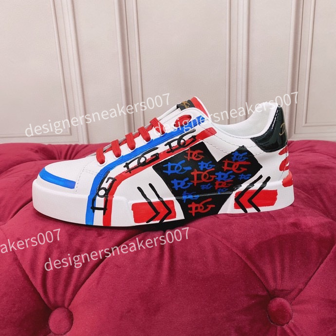 

Men Women boots Sneaker fashion Casual Shoes Snake Chaussures Leather Sneakers Ace Bee Embroidery Stripes Shoe Walking Sports Trainers 35-45, 06