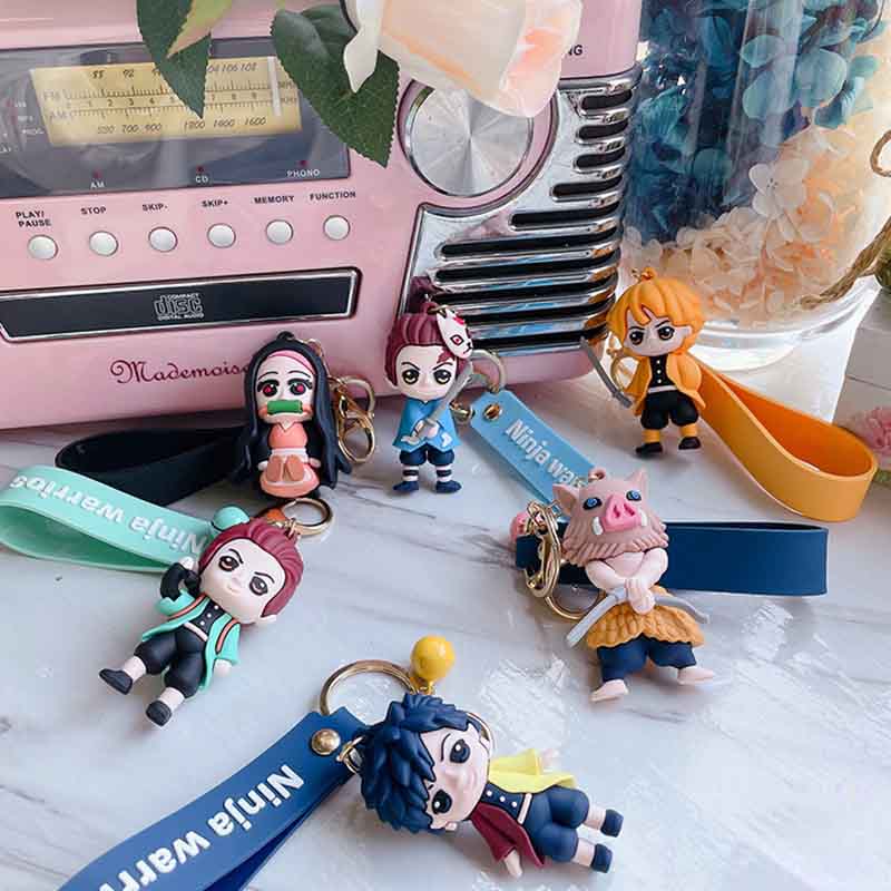 Julklappar Nyckelringar Anime Demon Slayer Kimetsu Nej Yaiba Keychain Double-Side Key Chain Car Bag Pendant Figur Keyring