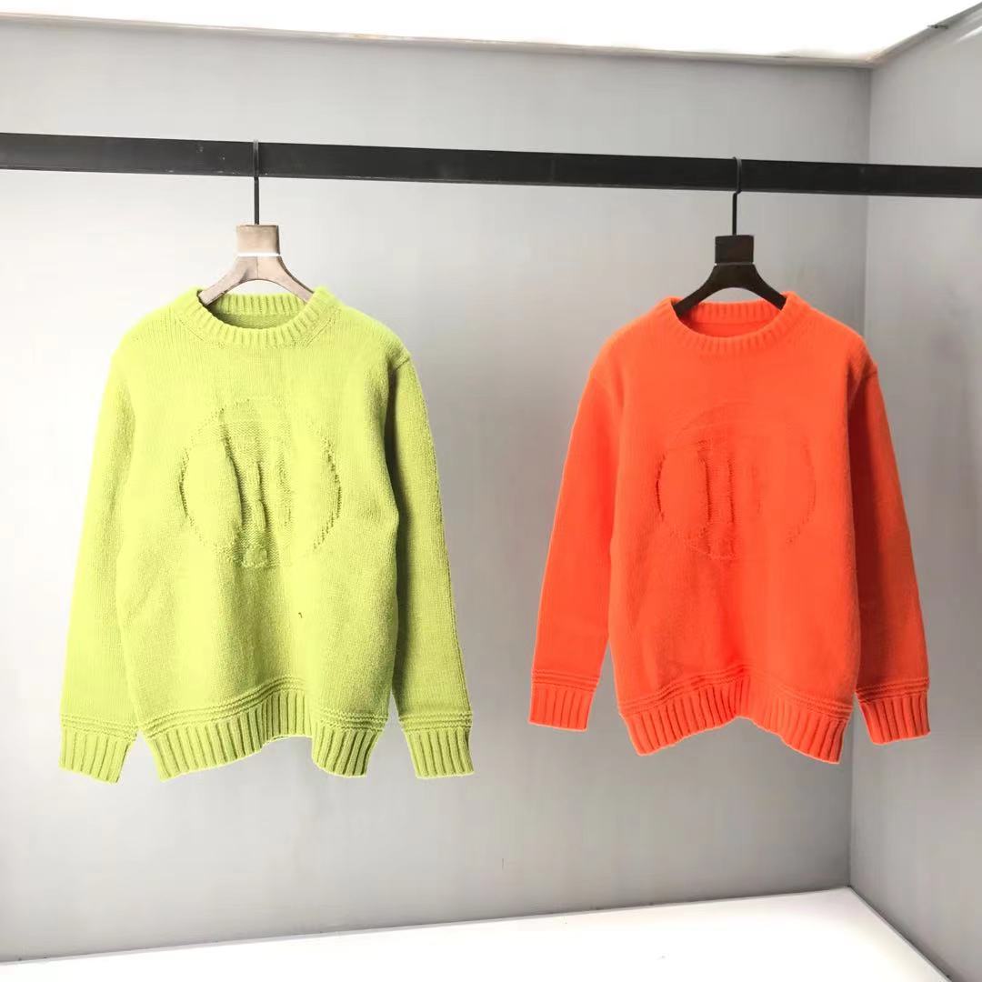 

2021ss spring and summer new high grade cotton printing short sleeve round neck panel T-Shirt Size: m--xl-xxl-xxxl Color: black white VV4