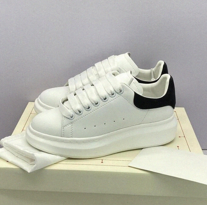 

[With Box]Designer Men Casual Shoes Women Leather Lace Up Platform Oversized Sneakers White Black mens womens zapatillas Luxury Shoe sneaker, I need look other product