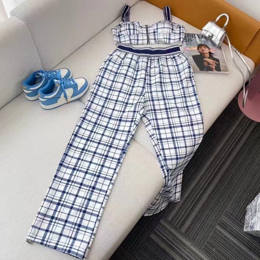 

brand women Two Piece Pants Sling vest + wide-leg trousers suit High waist tight and loose size SML, Pink