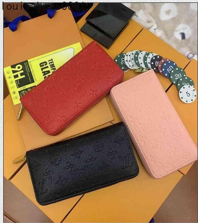 

2021 style LVLOUISVITTON BagVUTTON Long single zip wallet for women and mens classic old flower evening bag clutch handbag totes, Red;black